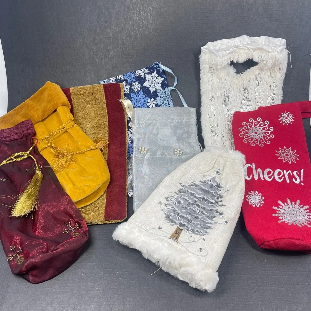 Lot 8 Christmas Wine Bottle Gift Bags Covers Light Up Tree Drawstring Fabric